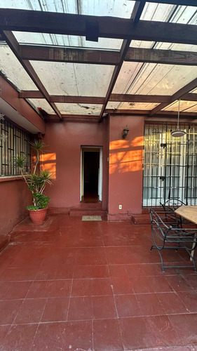 Espectacular Casa En El Corazón De Ñuñoa (108480)