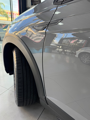 Volkswagen Nivus 1.0 Highline 200 Tsi Aut. 5p marchas