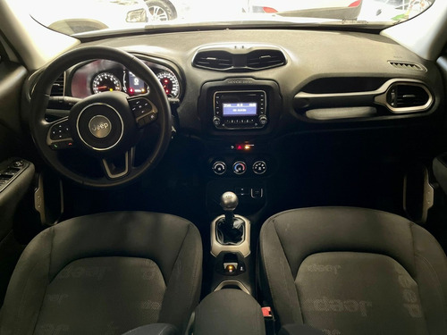 Imagem 5 de 12 de Baixo Km! Jeep / Renegade Sport 1.8 Flex 2016