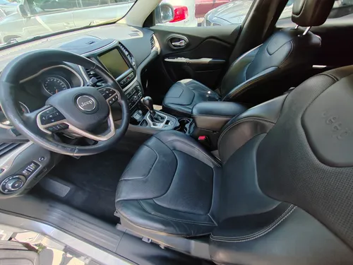 Jeep Cherokee 2.4 Limited Premium Plus
