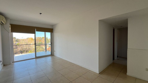 Dpto. Venta 3 Amb. 2 Baños. Cochera. Balcón. Vista
