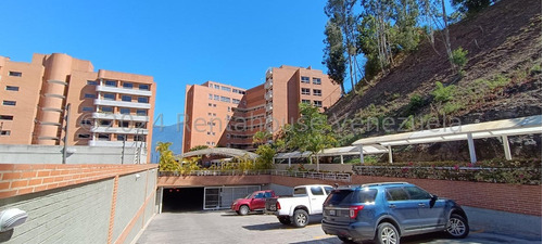 Mg Bm Vende Apartamento En Lomas Del Sol Mls #24-20351