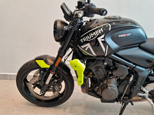 Triumph Trident Trident 660 Z650 Z900 Cb 650r 2024/2024
