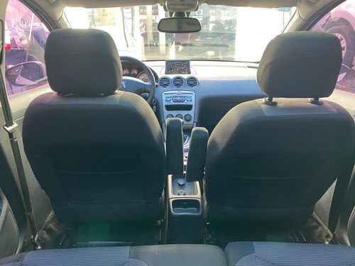 Imagen 14 de 17 de Peugeot 308 Allure 1.6 Nav