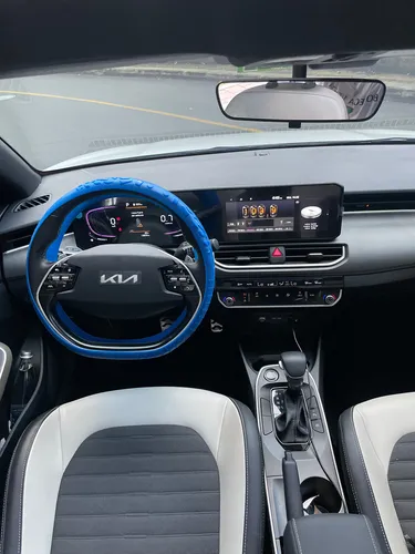 Kia K3 Cross 1.6 Zenith