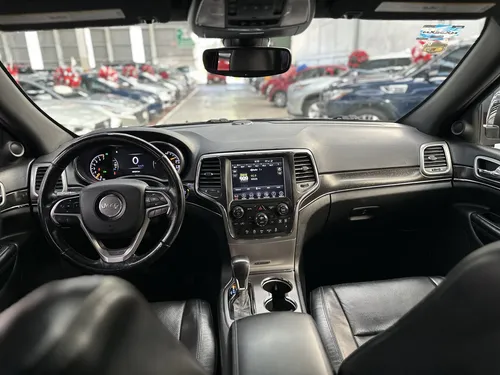Jeep Grand Cherokee 3.7 Limited Lujo 3.6 4x2 At