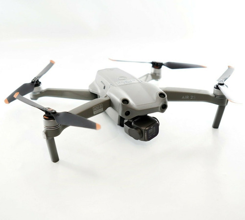 Imagen 2 de 3 de Dji Air 2s Fly More Combo Drone Quadcopter Foldable