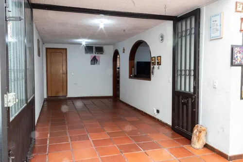 Casa En Venta En La Alborada. Cod V1030086