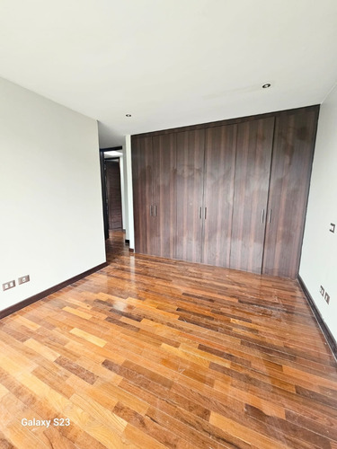 Fantástica Casa En Exclusivo Condominio Valle Escondido.