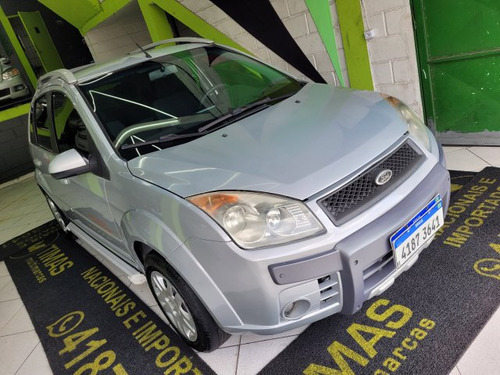 Ford Fiesta Fiesta 1.6 MPI TRAIL HATCH 8V FLEX 4P MANUAL