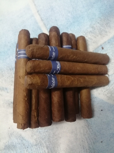 Imagen 4 de 6 de Maso Tabaco Reloba Cubano Trae Veinticinco Excelente Calidad