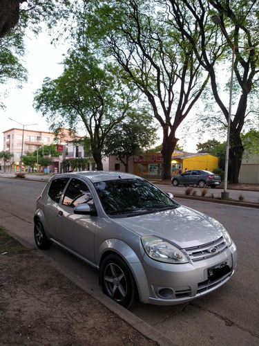 Imagen 2 de 4 de Ford Ka 1.6 Action 2008