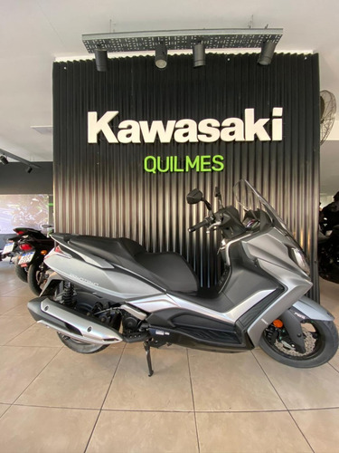 Imagen 9 de 11 de Maxiscooter Downtown 350i Kymco // Kawasaki Quilmes