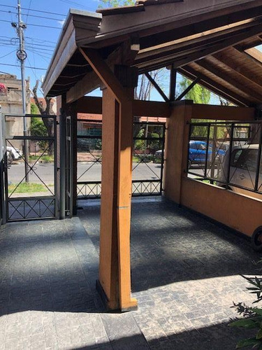Imagen 3 de 14 de Casa En Venta En Lanus Oeste