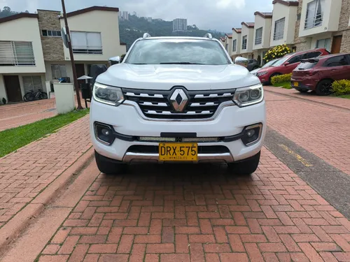 Renault Alaskan 2.5 Intens
