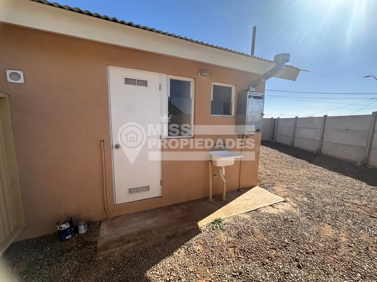 Imagen 3 de 17 de Se Arrienda Casa En La Serena