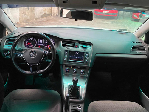 Volkswagen Golf 1.6 Trendline 2016
