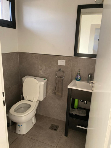 Oficina En Venta En V.elisa | Paseo Arana | 419 Esq. 21d (oficina 3)