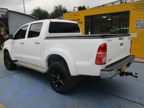 Toyota Hilux Srv 4x4 3000cc At Aa
