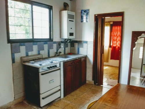 Casa En Venta - 3 Dormitorios 3 Baños - 600mts2 - Manuel B. Gonnet, La Plata