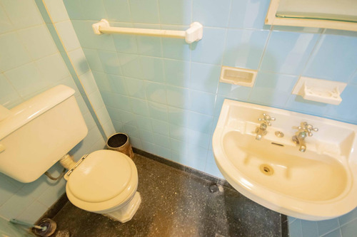 Departamento De 3 Ambientes Dependencia Apto Profesional En Alquiler, En Martínez.