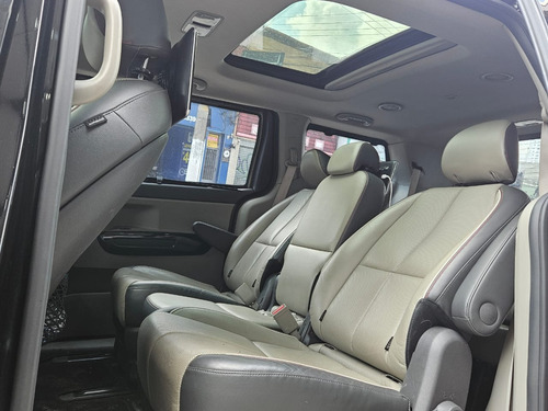 Kia Carnival 3.3 EX V6 24V GASOLINA 4P AUTOMATICO