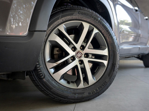 Fiat Toro Volcano 2.4 16V Flex Aut.