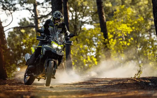 Benelli Trk 702 X Delcar ® - Entrega Inmediata - Test Ride