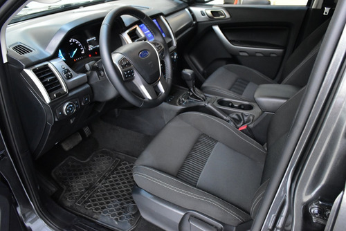 Imagen 8 de 15 de Ford Ranger 3.2 Xlt 4x4 Aut - Car Cash