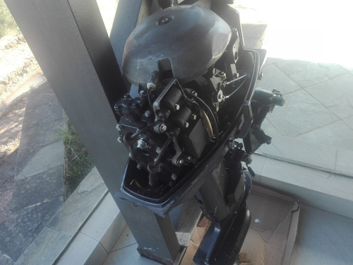 Motor Fuera De Borda Titan 28 Hp Impecable