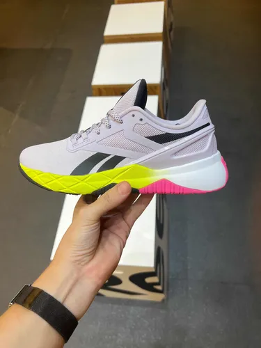 Zapatos reebok originales caracteristicas cheap 2018