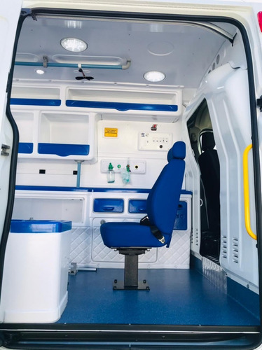 Imagem 10 de 18 de Renault Master Ambulancia Uti L2h2 2.3
