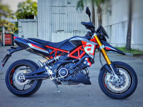 Imagen 2 de 10 de Aprilia Dorsoduro 900