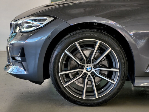 Imagem 3 de 18 de Bmw 320i 2020