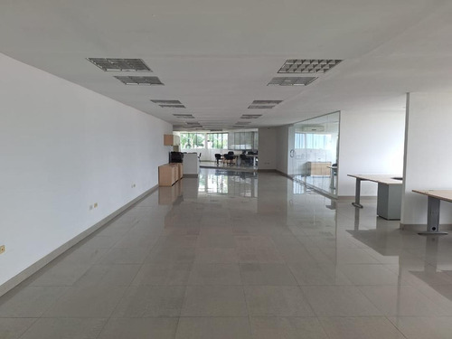 (#1161) Galpón De 3.690 M2 Mariche