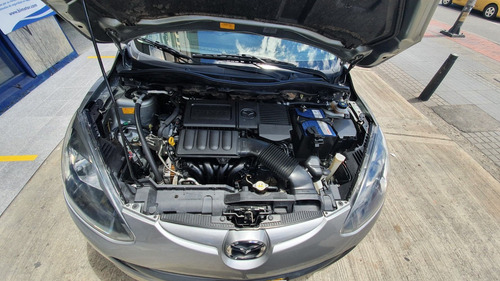 Mazda Mazda 2 Sport Mecánico 2015