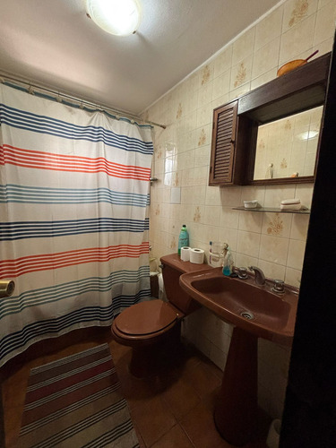 Amplia E Iluminada Casa En Venta