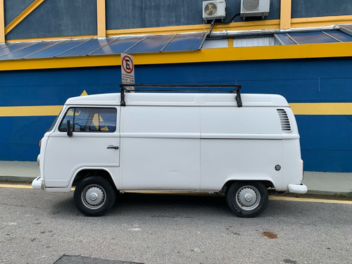 Volkswagen Kombi 1.4 MI FURGÃO 8V FLEX 3P MANUAL