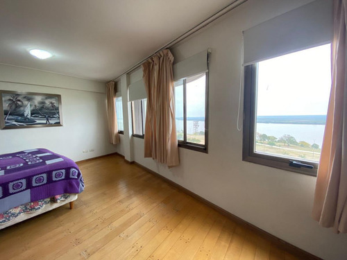 Imagen 19 de 30 de Departamento De 2 Dormitorios En Venta Con Cochera Frente Al Rio Centro Rosario