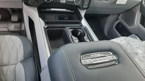 Ford F-250 Limited Diesel 6.7l V8 Ta