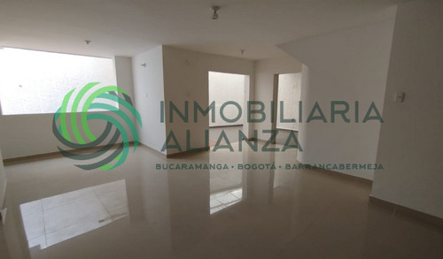 Casa En Arriendo En Cabecera Del Llano. Cod A16991