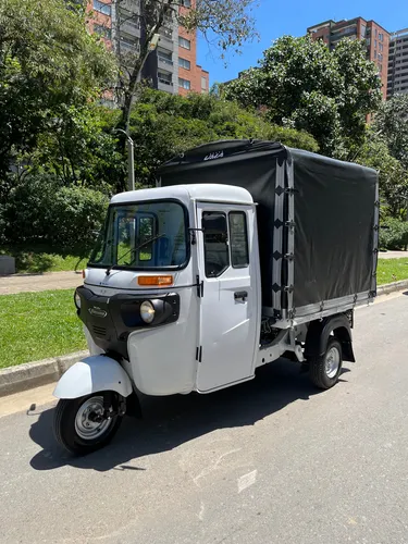 Motocarro Bajaj Re Maxima C Petrol Carpado