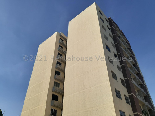 Imagen 1 de 30 de Apartamento En Venta En El Oeste De Barquisimeto Lara 0-4-2-4-5-9-3-7-5-4-2 Rent-a-house Código Flexmls: 22-12134