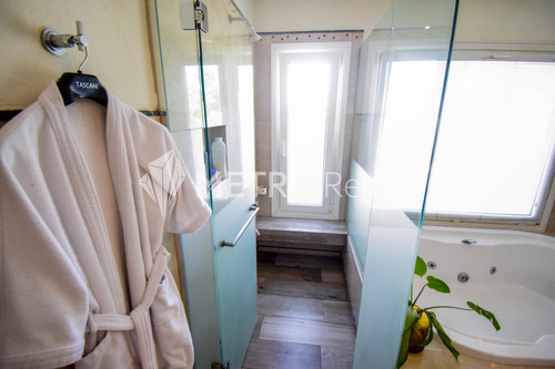 Casa En Venta Y Alquiler, 7 Ambientes, Las Caletas, Nordelta