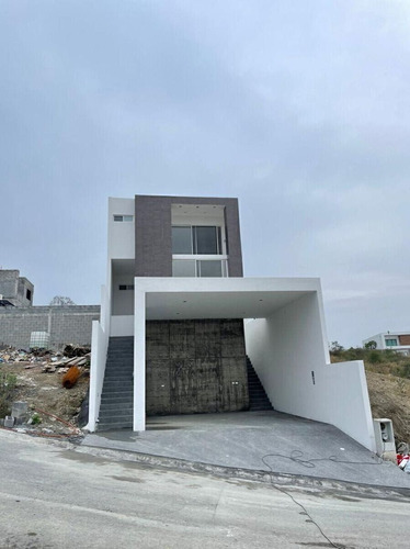 Venta Casa Nueva En Santiago