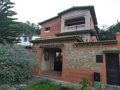 Casa En Venta La Trigaleña Valencia Calle Cerrada Espacioso Clima De Montana Anra 23-24762