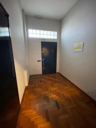 Imagen 2 de 8 de Venta- Galpon Ph Amueblado