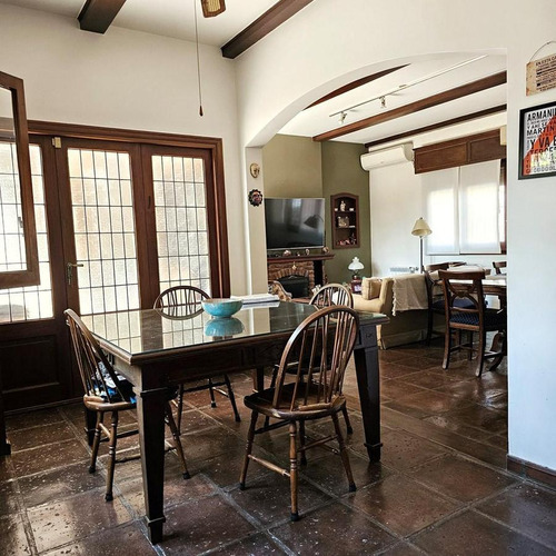 Casa Chalet En Venta En Olivos, Vicente López, G.b.a. Zona Norte
