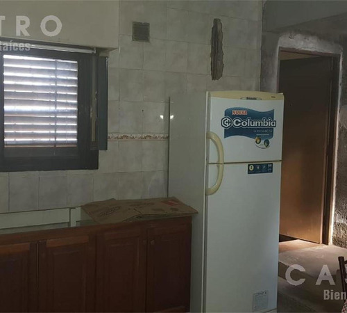 Imagen 24 de 30 de Venta - Casa Con Locales - Libertad