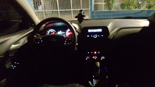 Chevrolet Onix plus 1.0 Lt 4p